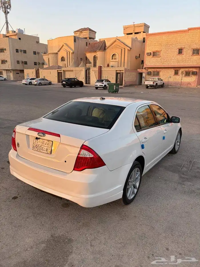 فورد فيوجن 5