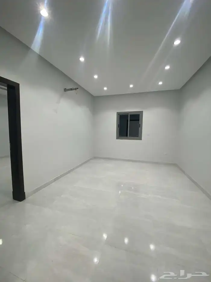 تم التاجير شقة جديدة للايجار جدة المروة 5 غرف 8