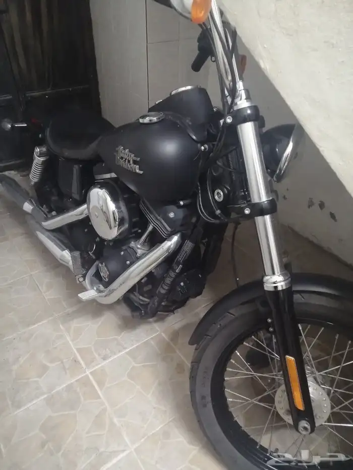 دباب هارلي دفيسون داينا ستريت بوب موديل 2013 مخزن 1