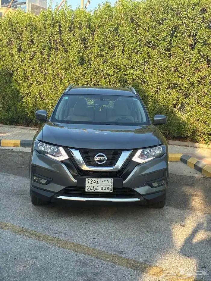 للبيع نيسان اكستريل 2022 6