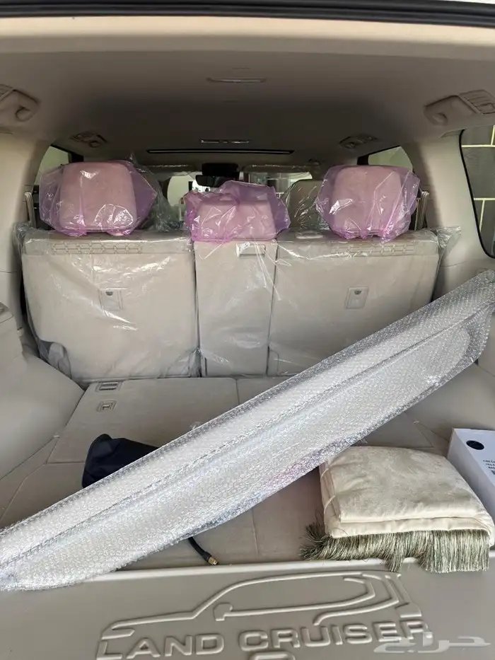 تويوتا لاند كروز 7