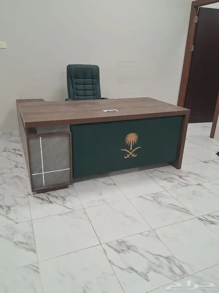 مكتب طقم مودرن حق مدير و مكاتب ادارية وصل جديد 5
