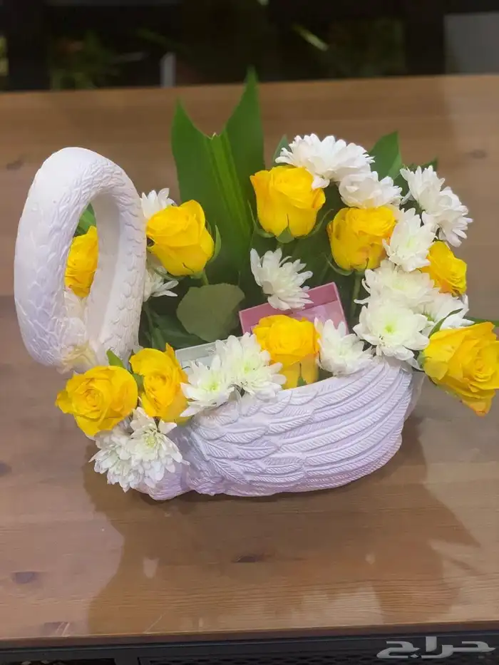 منسق ورد طبيعي وورد صناعي 25