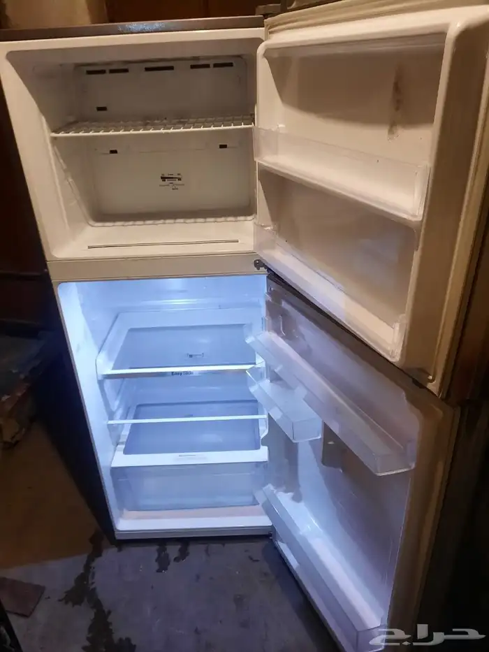 ثلاجه و فريزر 0