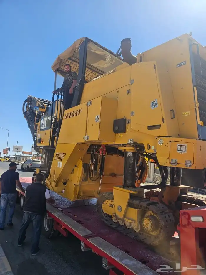 كشاطة اسفلت 2012 مخزن بطاقة جمركية ساعات العمل 4000ساعة 5