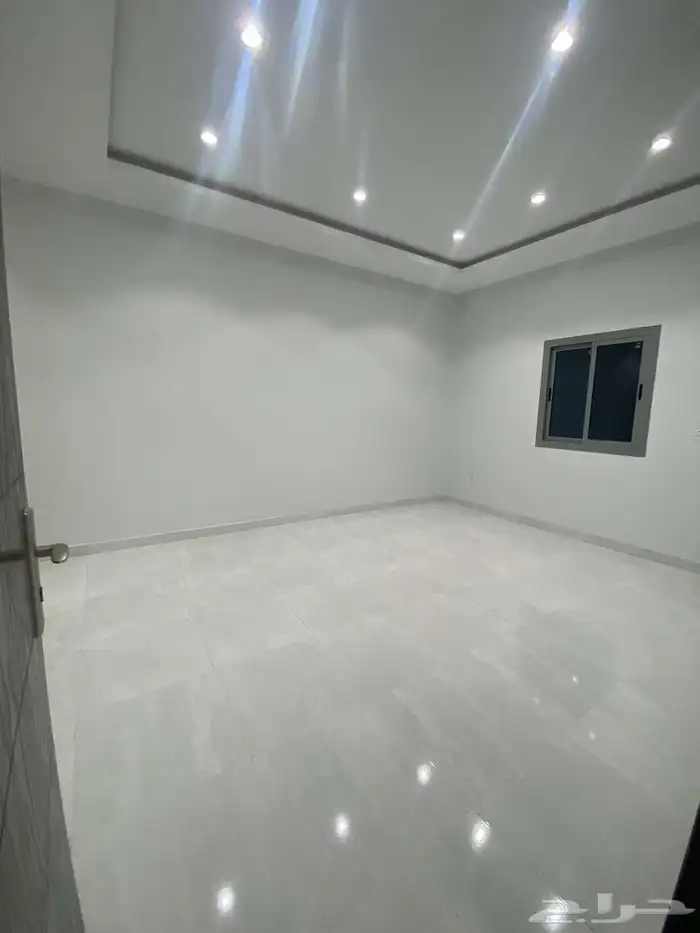 تم التاجير شقة جديدة للايجار جدة المروة 5 غرف 7