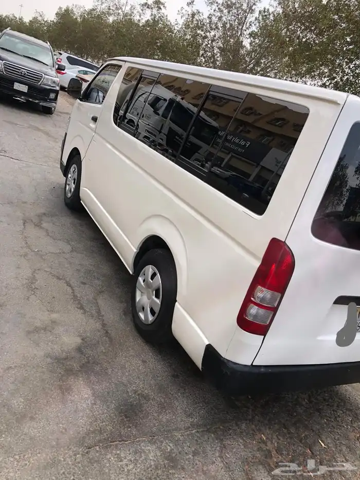 باص هايس تويوتا 2