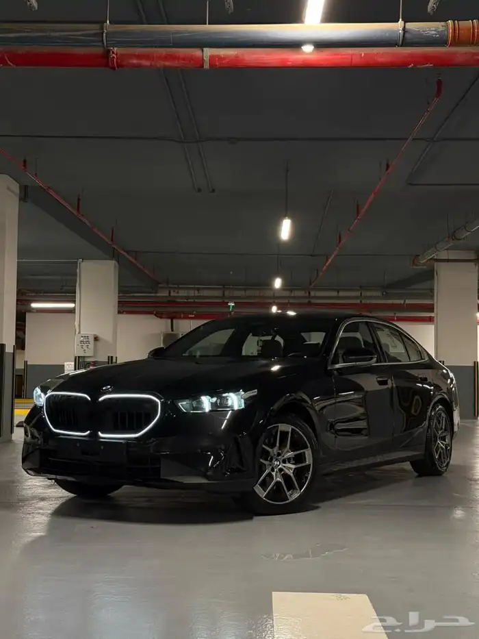للبيع BMW 520i 2025 1