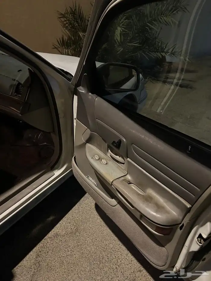 فورد فكتوريا 15