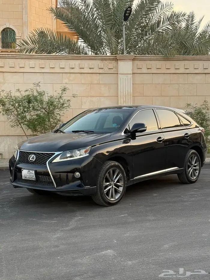 للبيع لكزس RX350 فل كامل موديل 2013(عبداللطيف جميل) نظيفة 0