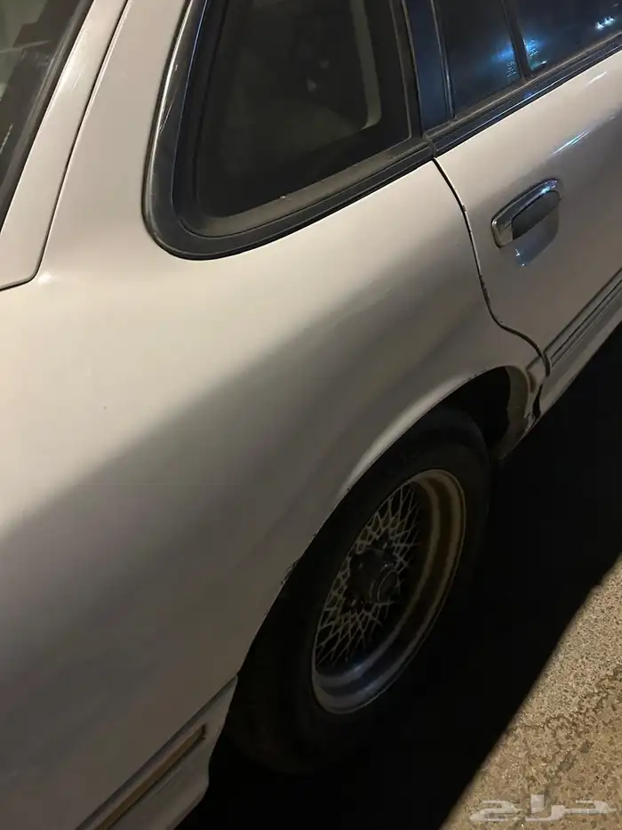 فورد فكتوريا 4