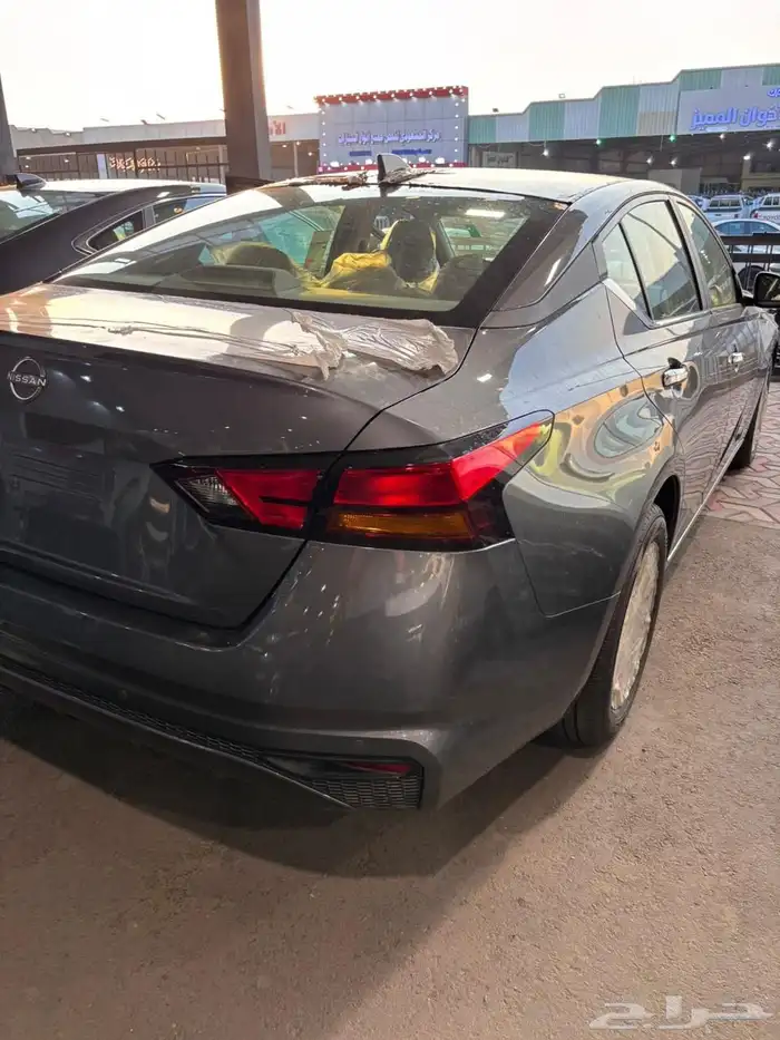نيسان التما استاندر 2025 مع عازل مجاني من دابوق كار 3