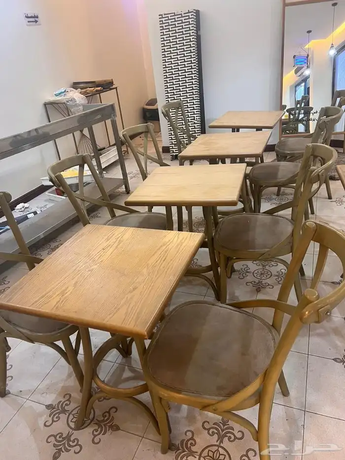 طاولات طعام بشكل مميز تراثي 2