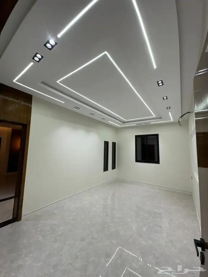 للبيع شقق نظام ادوار حي دره الموسى بجوار جميع الخدمات 9