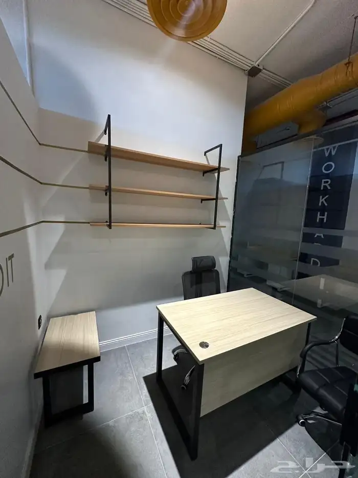 مكتبك الجاهز  خطوة ذكية نحو بيئة عمل متكاملة 1