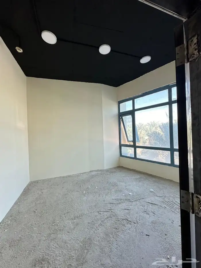 مكاتب للايجار 30