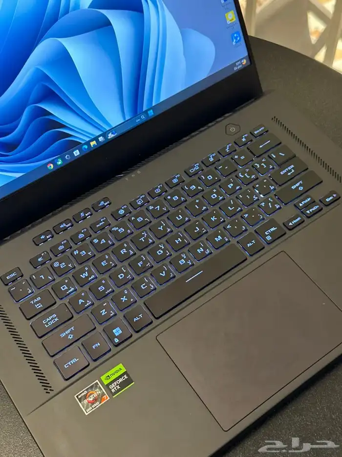 لابتوب للبيع 3