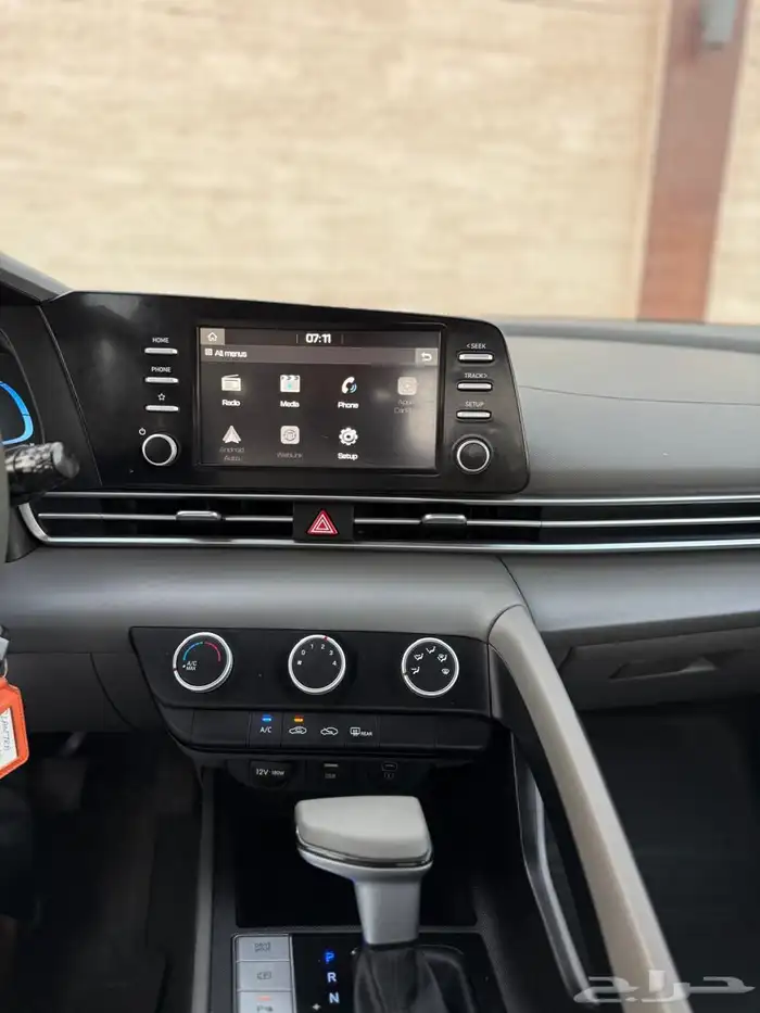 للبيع هيونداي النترا موديل 2024 مكينه 1600 . 25