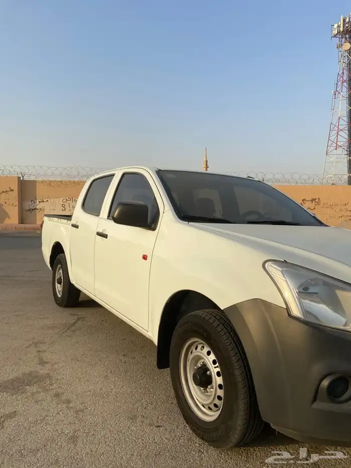 ايسوزو ديماكس غمارتين قير عايدي بدون دبل 2022 8