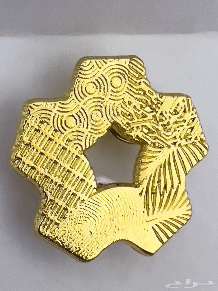 بروش نيوم ذهبي 2