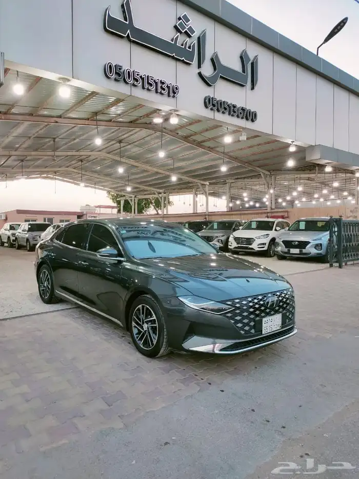 للبيع ازيرا 2021 بنزين وارد كوريا 1