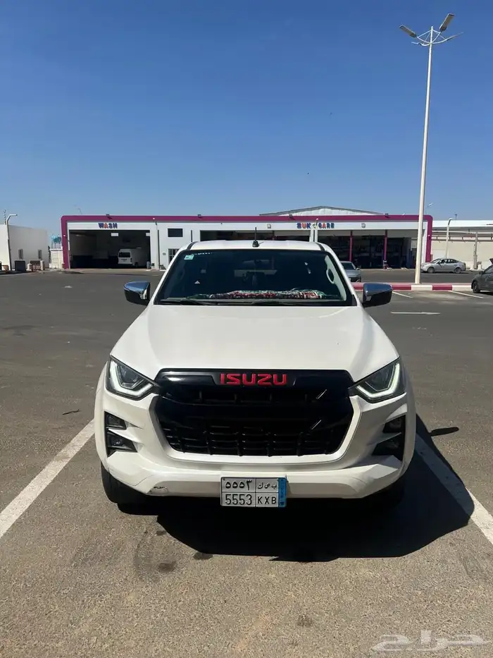 ايسوزو ديماكس 2022 3