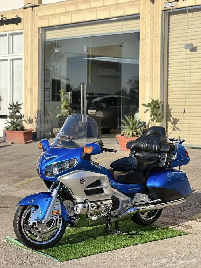 قولد وينق 2012 ازرق 1