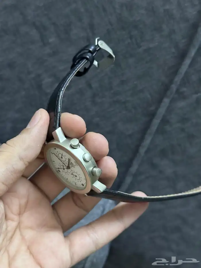 ساعة دايموند هيل 6