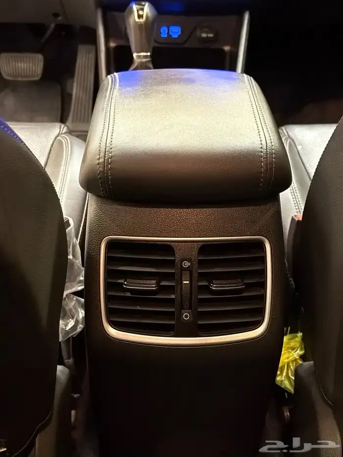 توسان 2020 بحالة الوكالة ( ديزل ) - نص فل 13