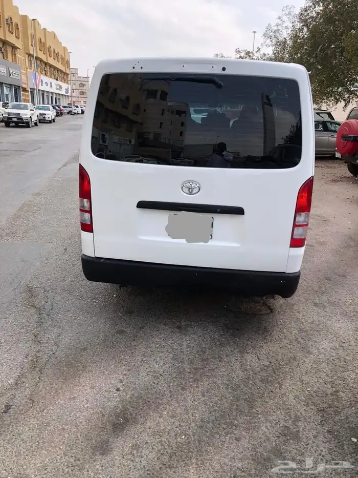 باص هايس تويوتا 1