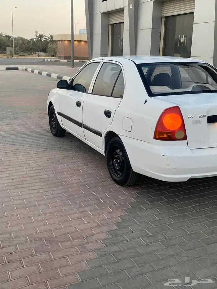 للبيع اكسنت 3