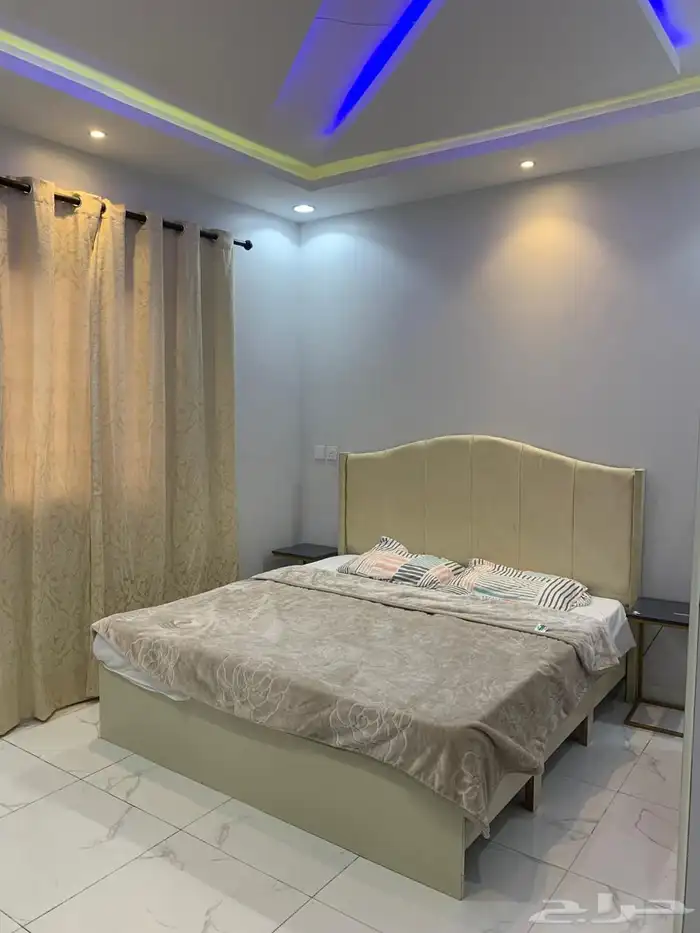 شقة مفروشه للإيجار دور ارضي ابها خلف الغرفة التجارية 0