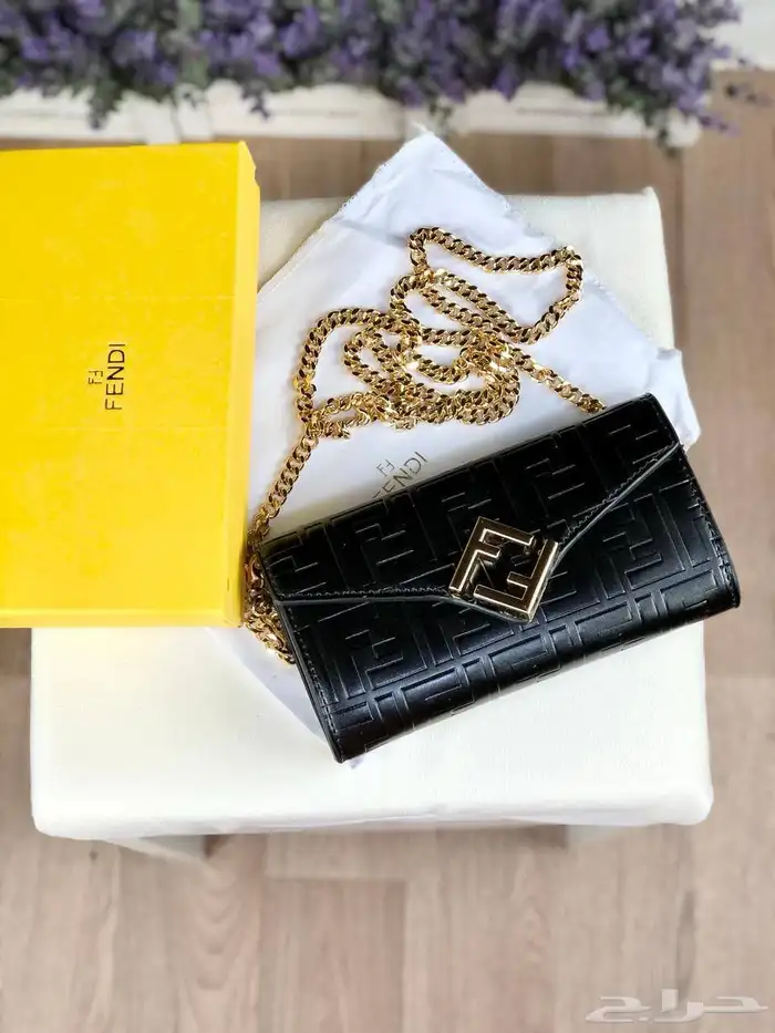 شنط ماركات درجه اولى 7