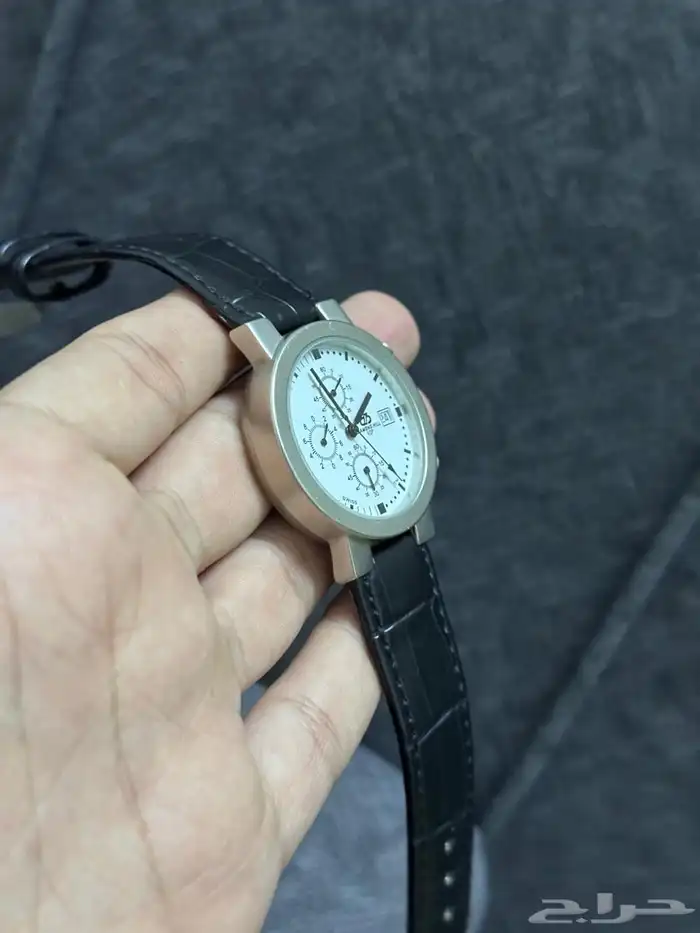 ساعة دايموند هيل 7