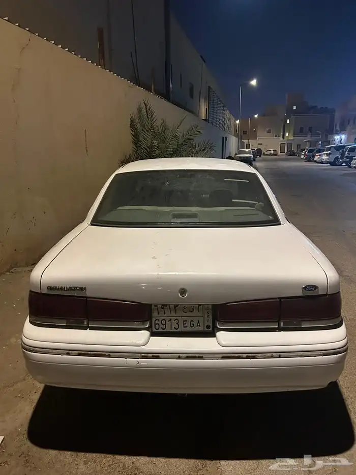 فورد فكتوريا 3