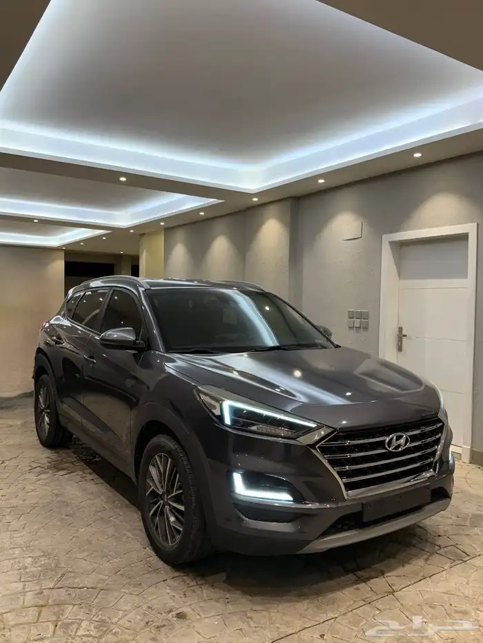 توسان 2020 بحالة الوكالة ( ديزل ) - نص فل 2