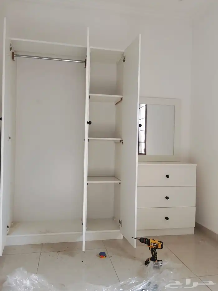 غرفة نوم كاملة  أثاث منزلي  سرير ودولاب وبطانيات 17