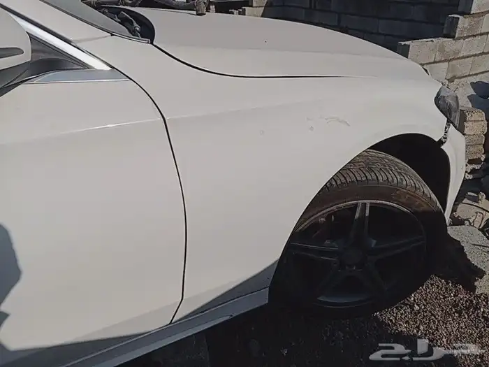 تشليح قطع غيار السيارات يوجد سياره 2015c 8