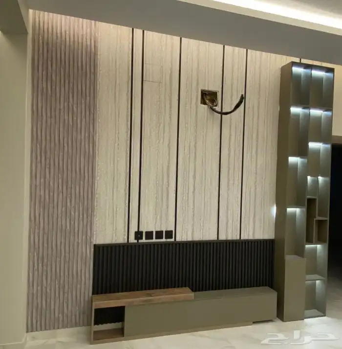 دولاب شاشة مع أرفف مودرن وجميل 0