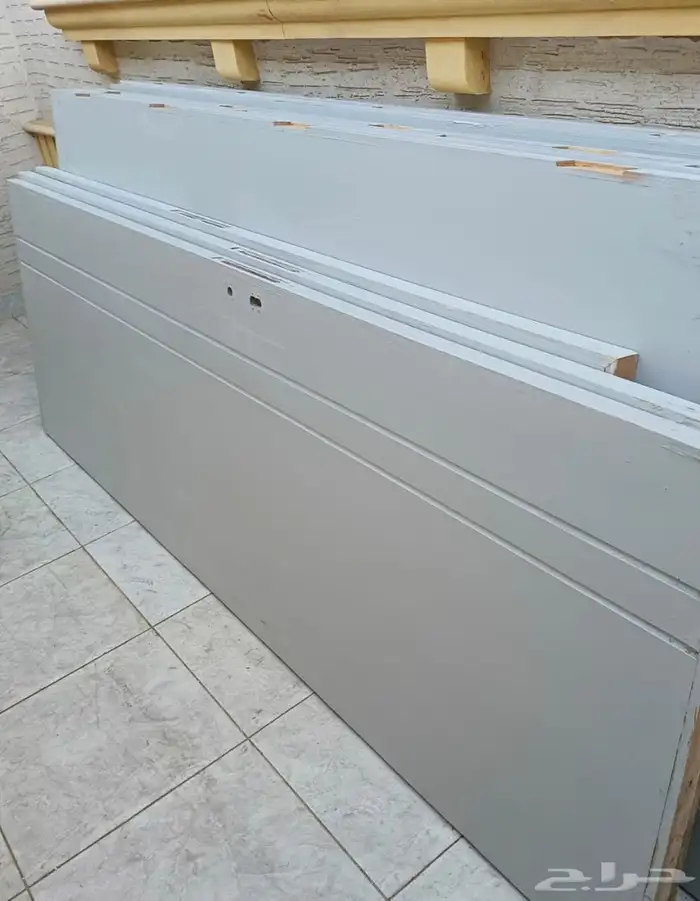 5 ابواب خشب للبيع 0