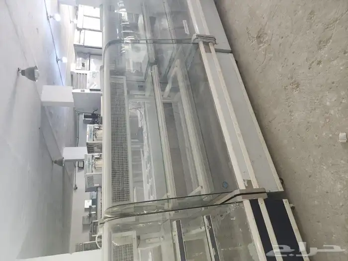 ثلاجات دجاج عرض مستخدمه شبه جديد 5