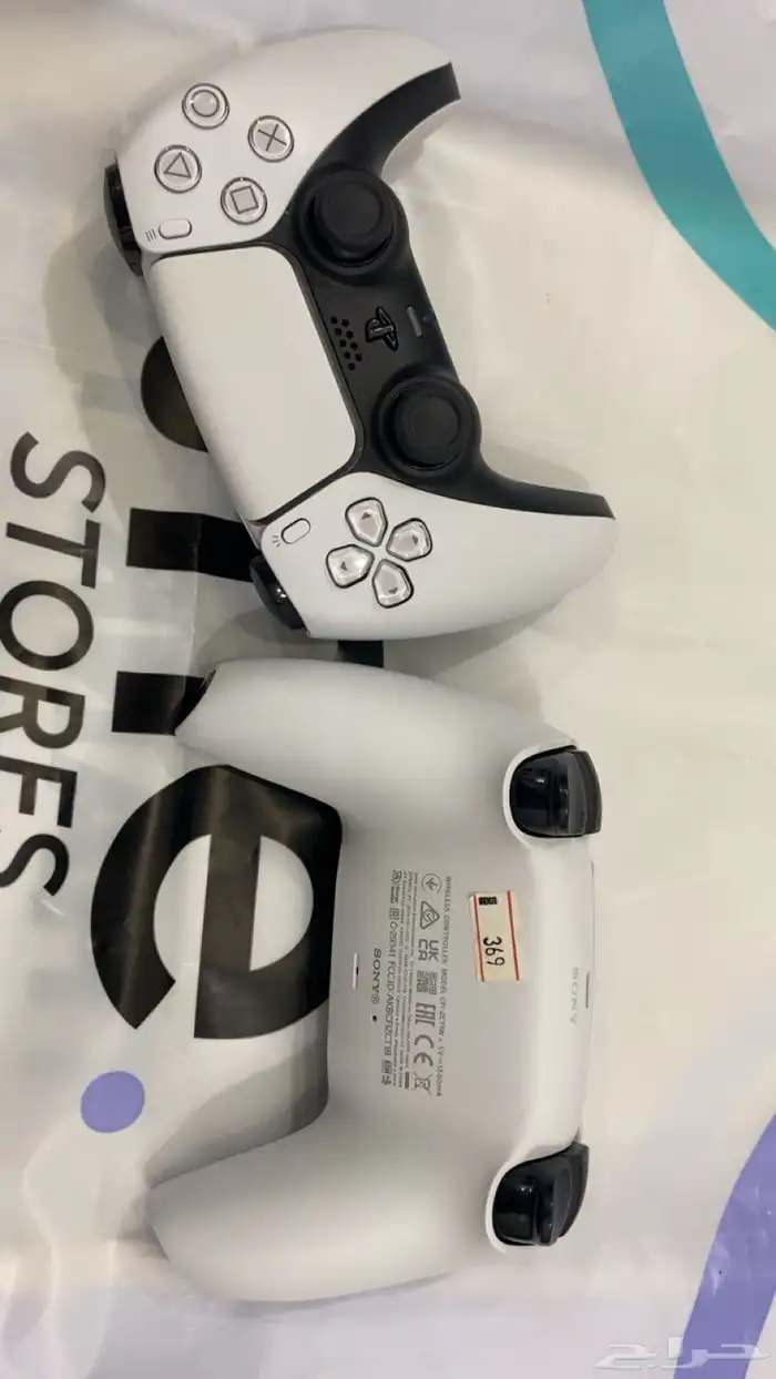 سوني 5   يد إضافيه و سماعات و شريط فيفا 26 3