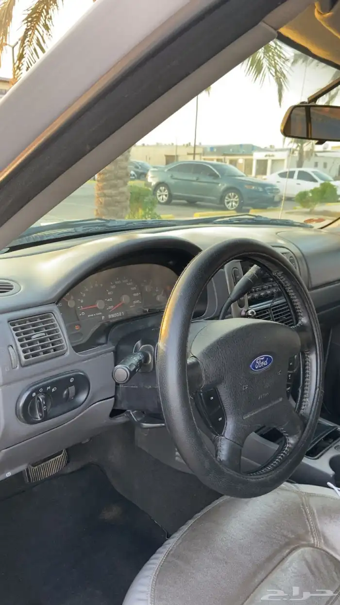 للبيع اكسبلورر نظيف 2005 1