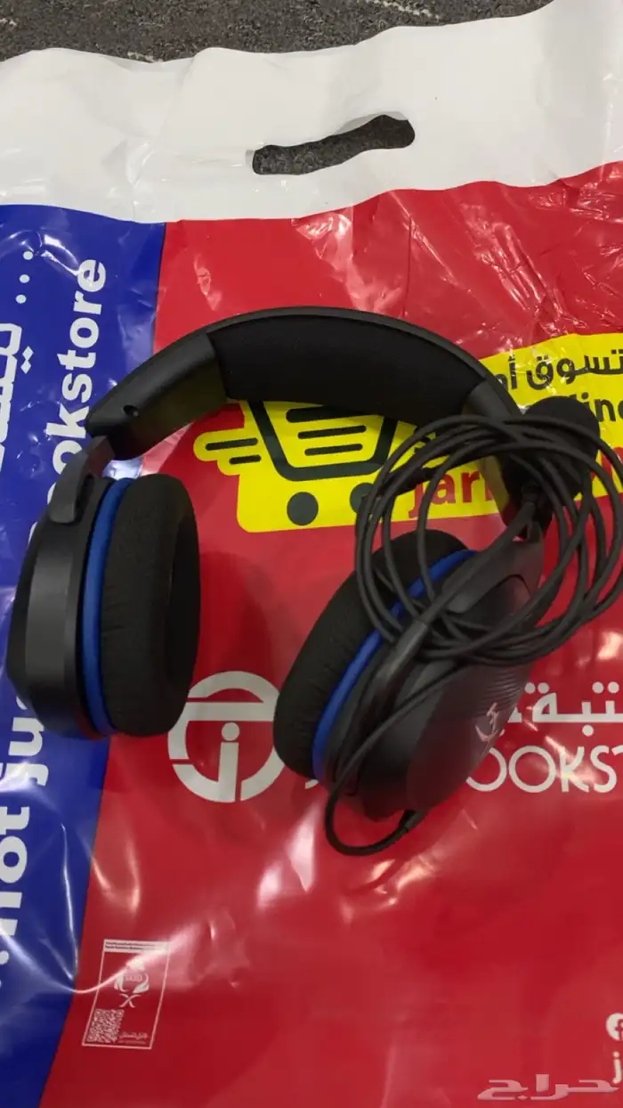 سوني 5   يد إضافيه و سماعات و شريط فيفا 26 5