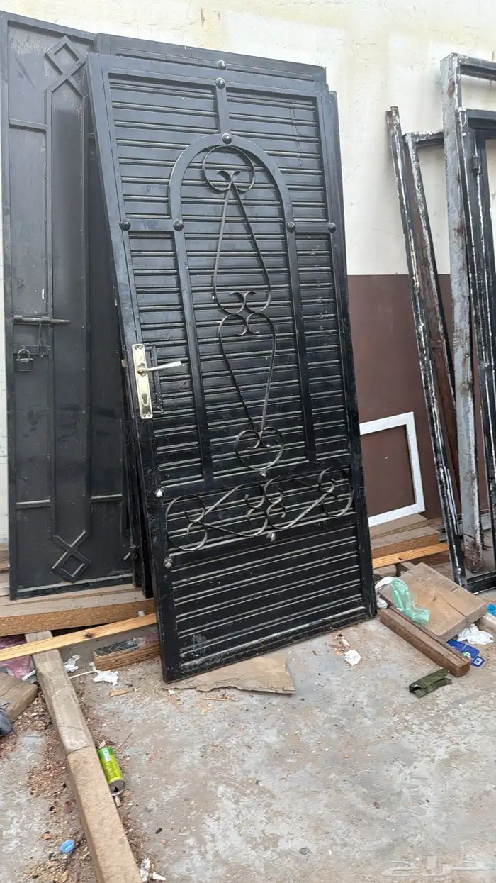 للبيع ابواب حديد مستعمل 5