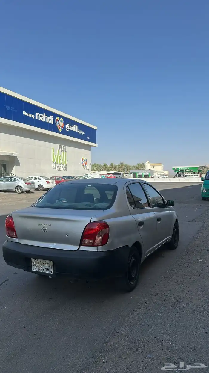 تويوتا ايكو 2001 3