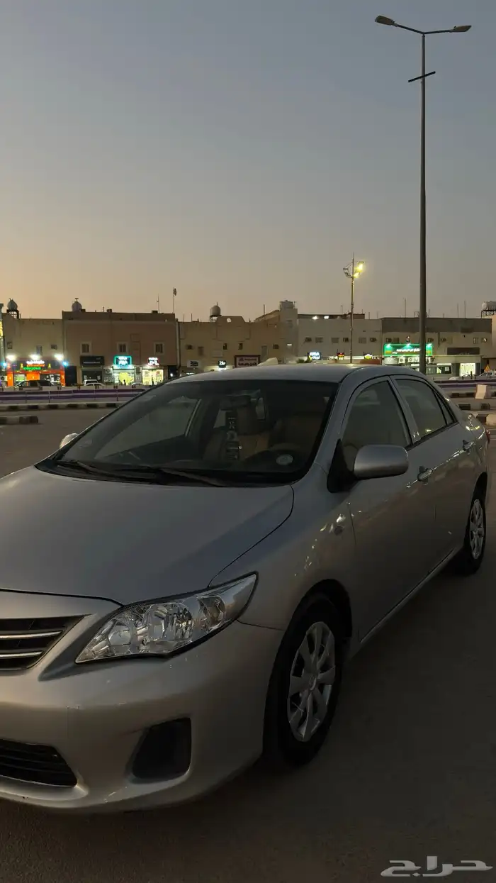 كورولا 2013 للبيع نظيفة 1