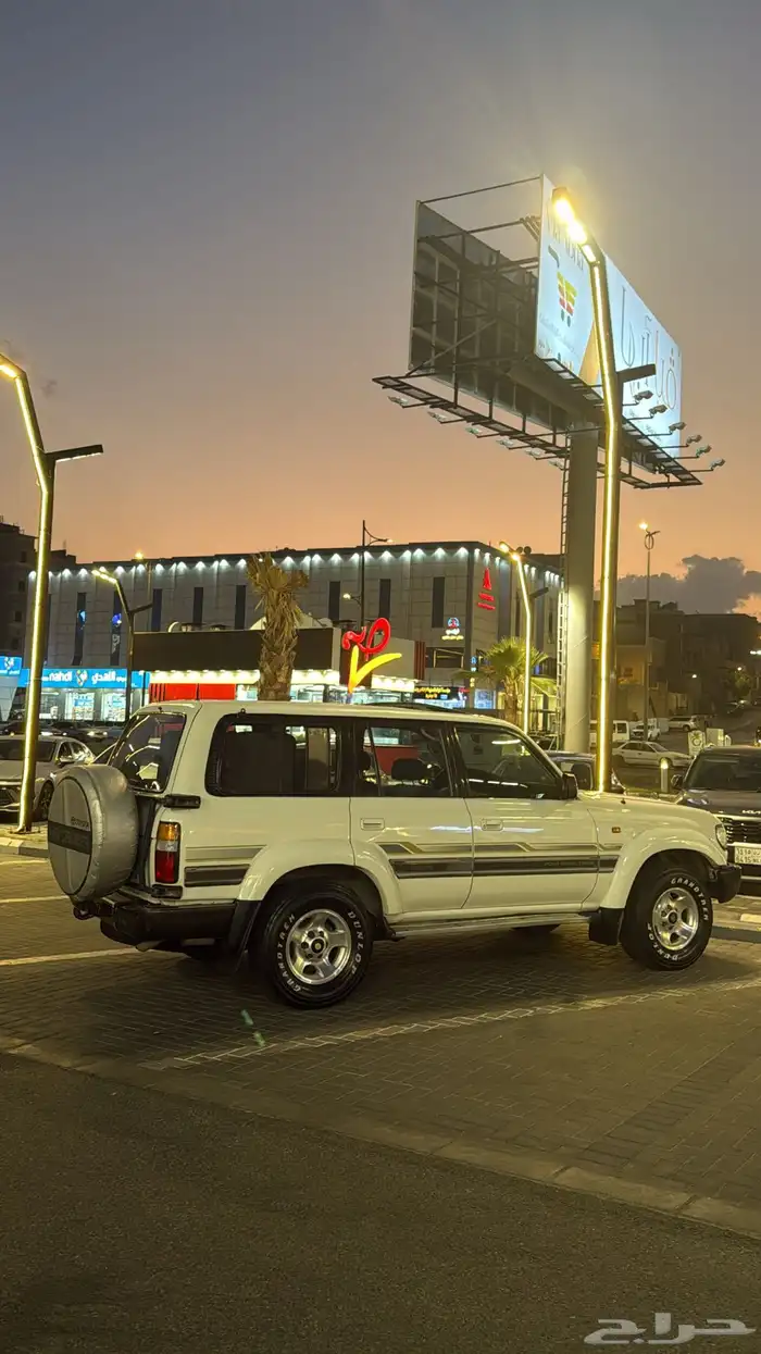 صالون  ي اكس آر 0