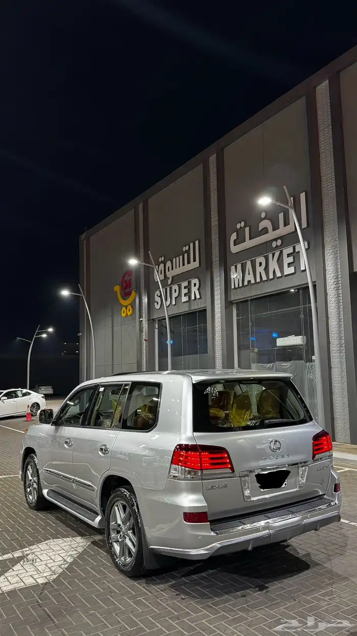 لكزس LX570 2014 فل DD 27