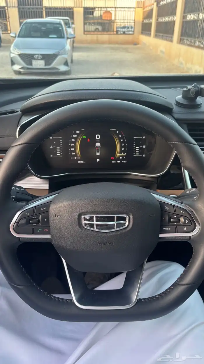 جيلي ازكارا 2023 نص فل 11